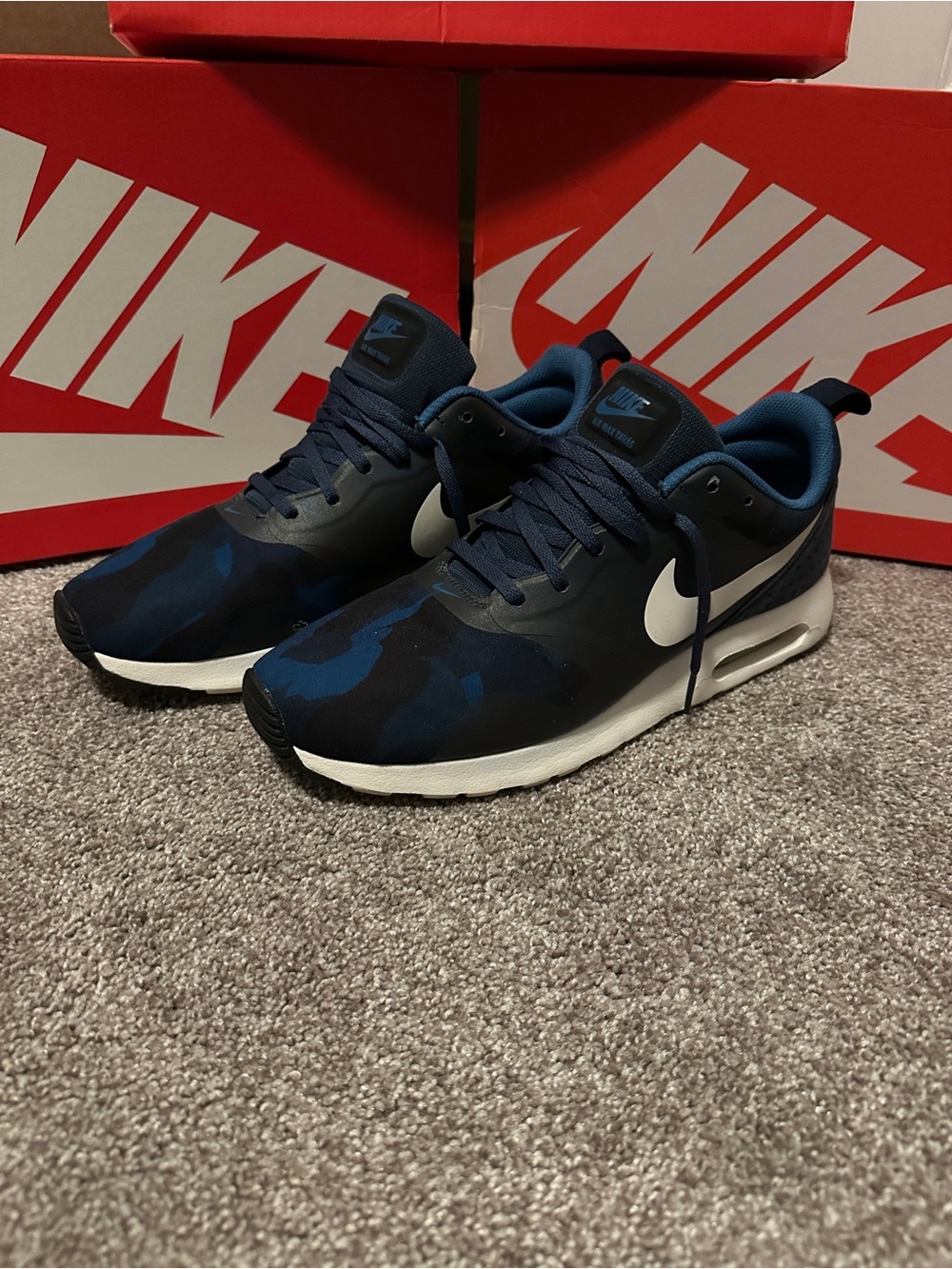Nike Air Max Tavas SE ‘Brigade blue/obsidian-squadron blue’ (2015) Size 9.5